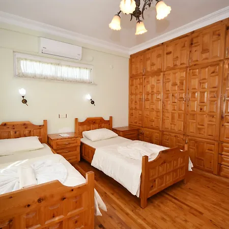 Ova7900 Nail 2 Bedrooms