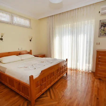Ova7900 Nail 2 Bedrooms *